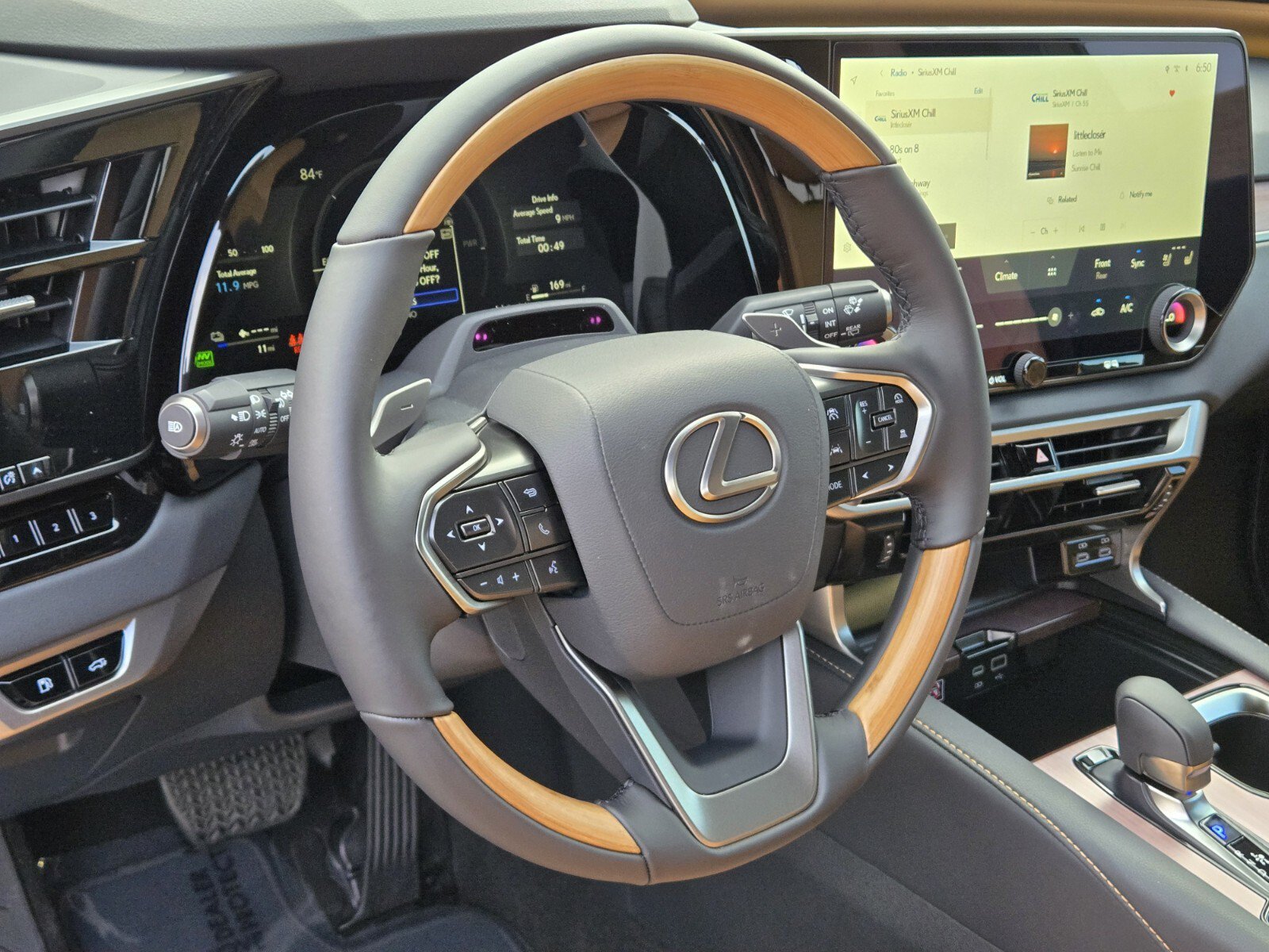 New 2026 Lexus RX 450h AWD image 10