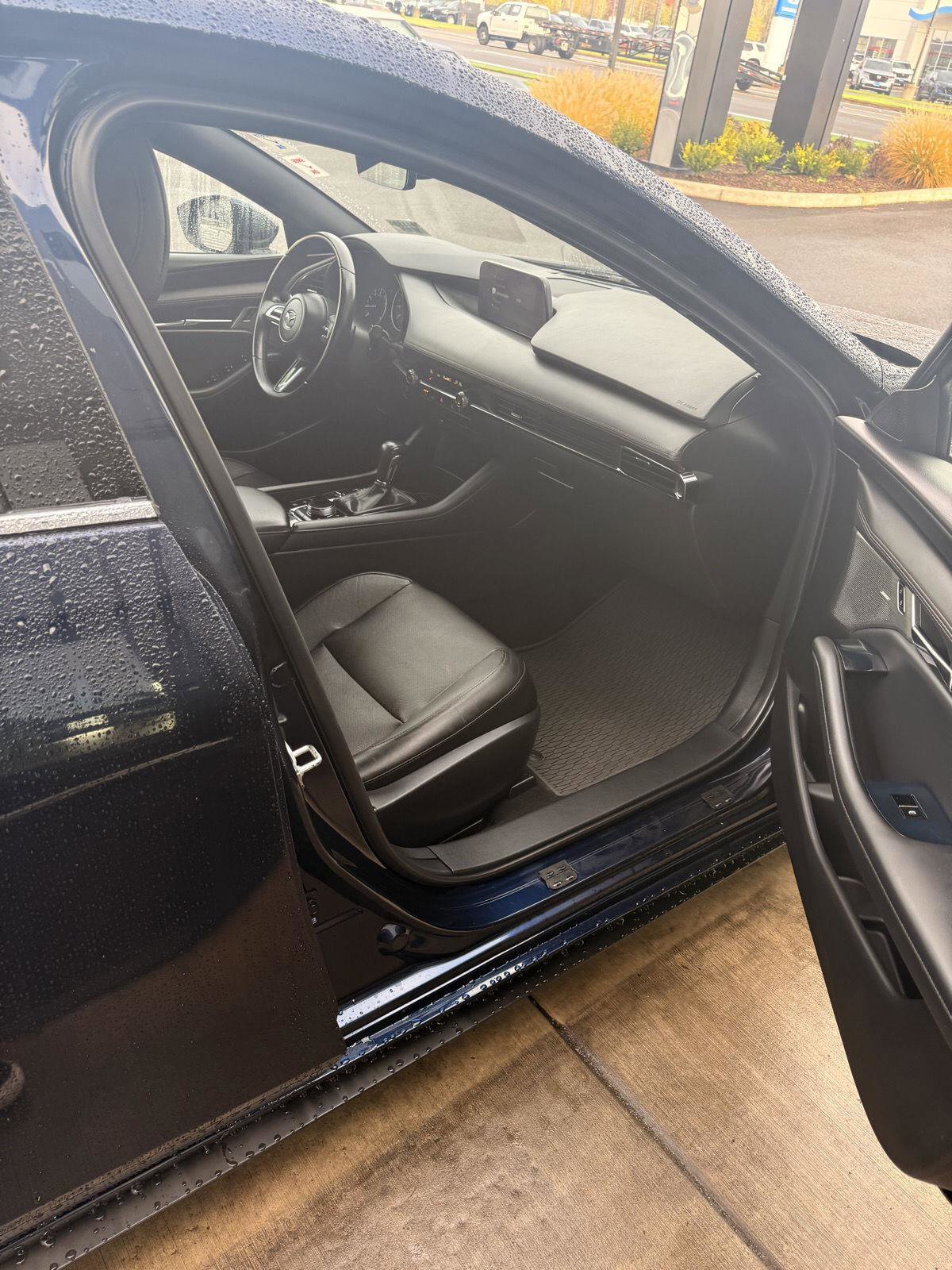 Used 2019 MAZDA MAZDA3 AWD Hatchback w/ Premium Pkg image 16