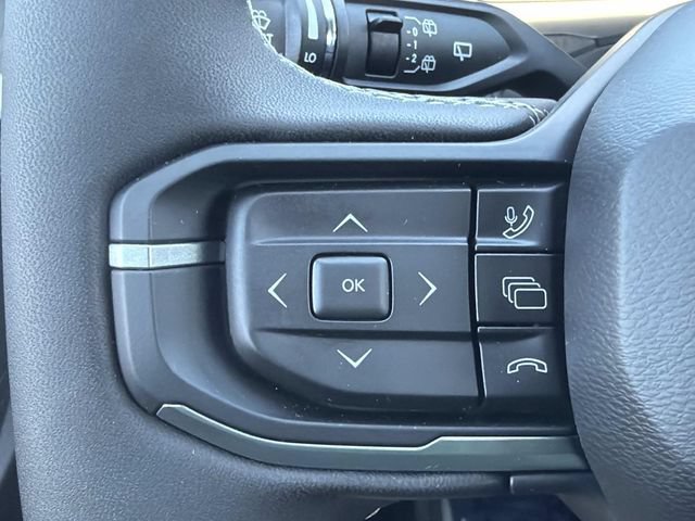New 2026 Jeep Cherokee Overland w/ Advanced Pro Tech Group AWD/4WD image 33