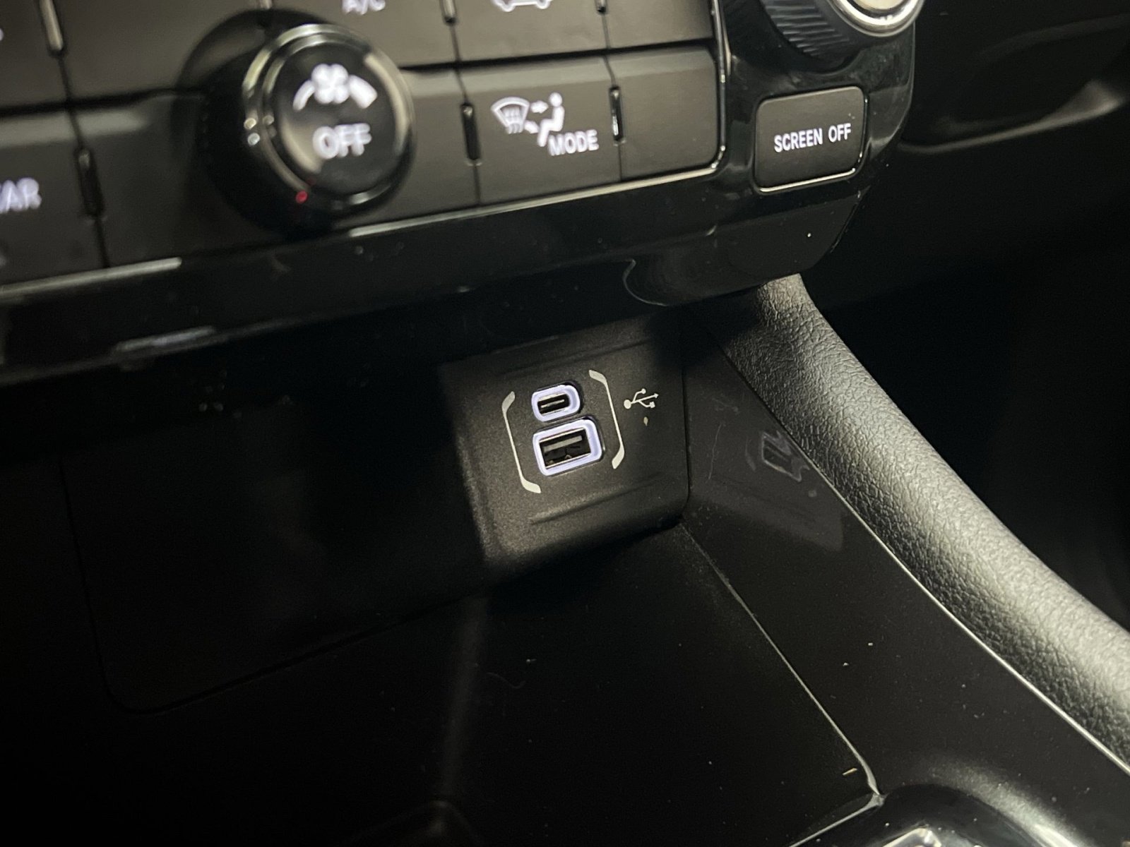 Used 2024 Jeep Compass Sport AWD/4WD image 37