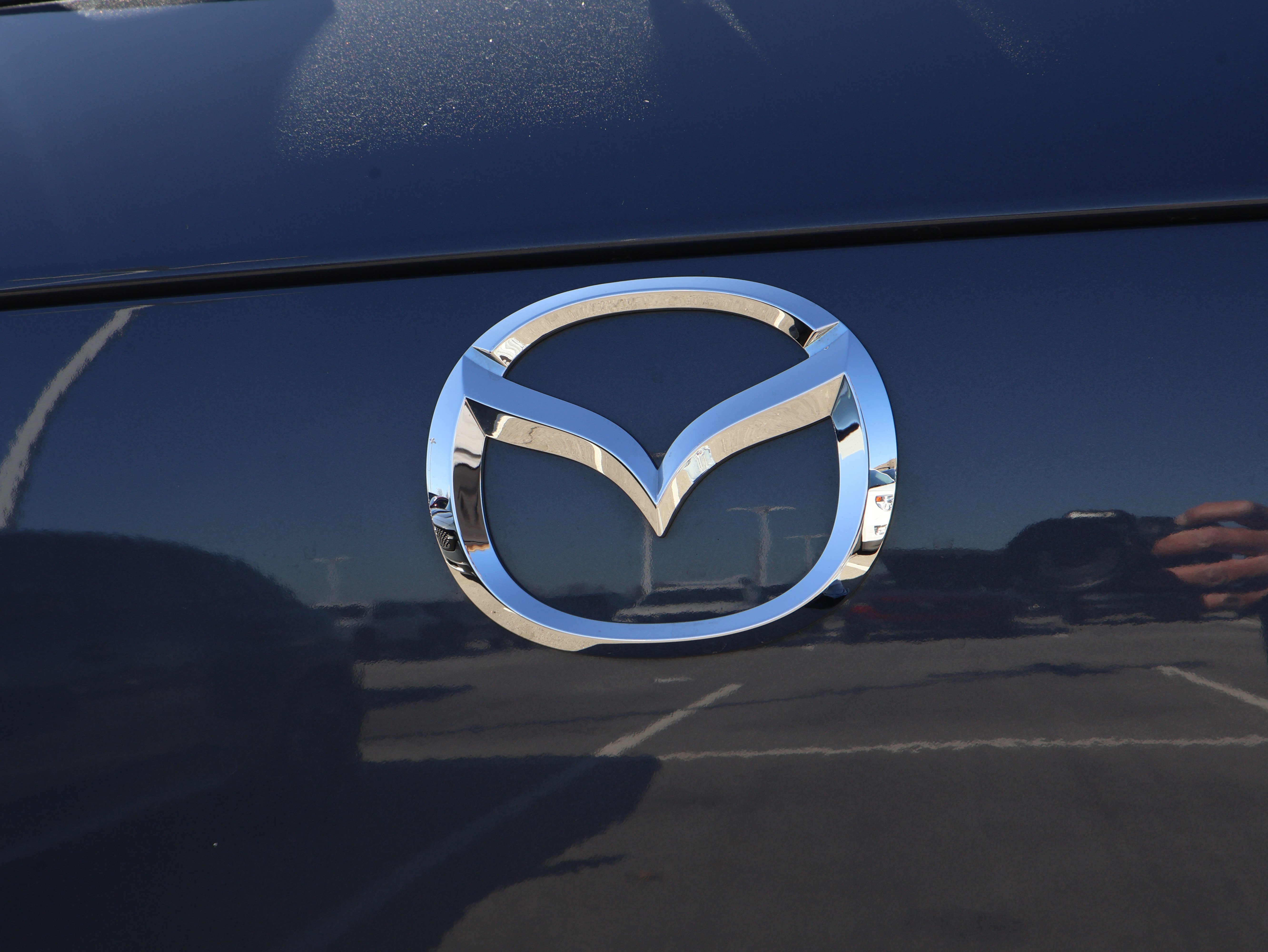 Certified 2025 MAZDA CX-50 2.5 Hybrid w/ Premium Plus Pkg image 17