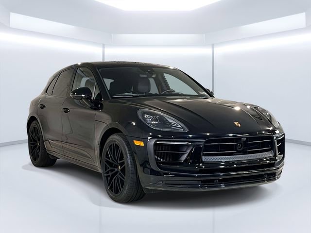 Certified 2023 Porsche Macan GTS image 3