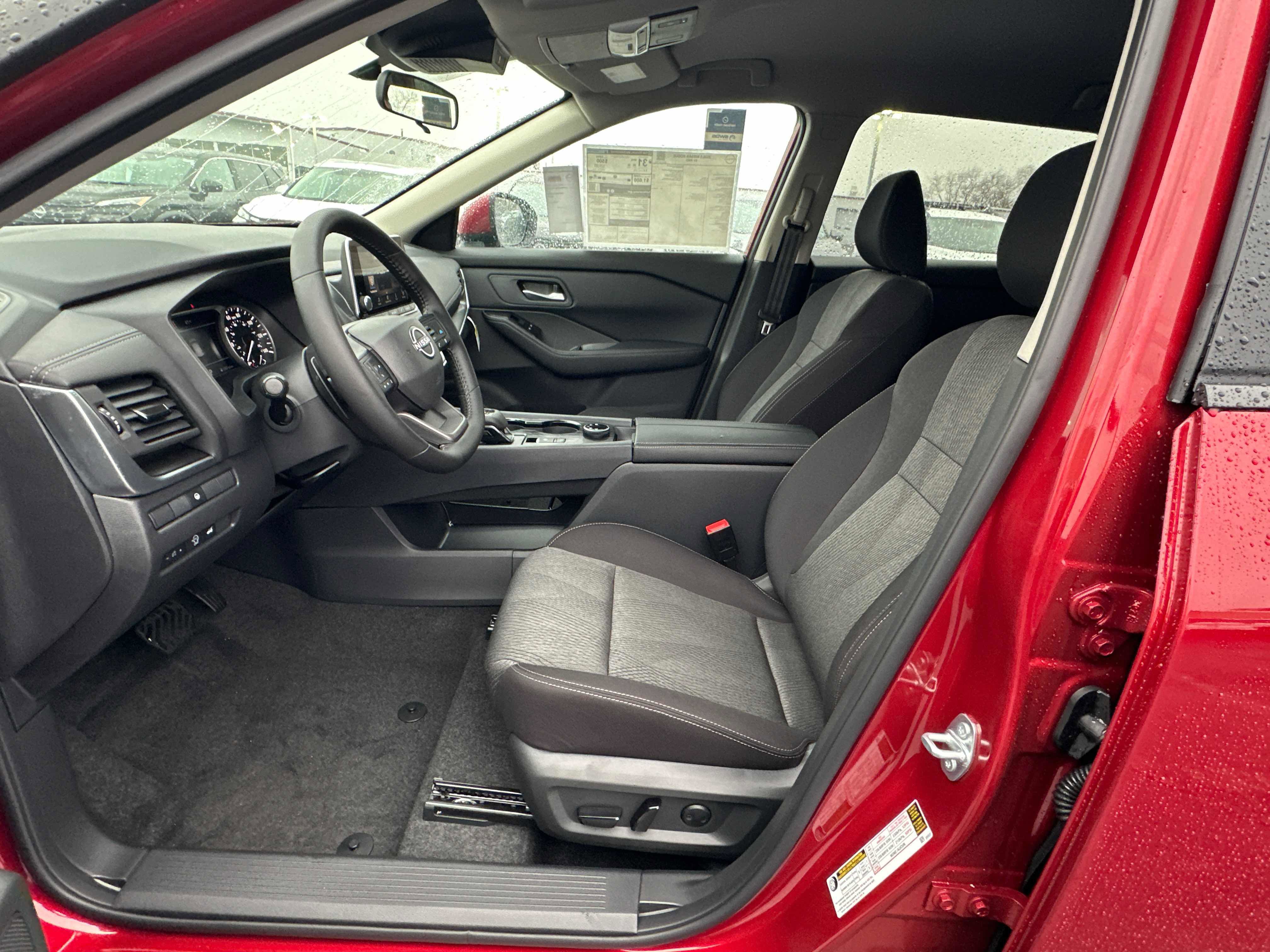 New 2026 Nissan Rogue SV AWD/4WD image 25