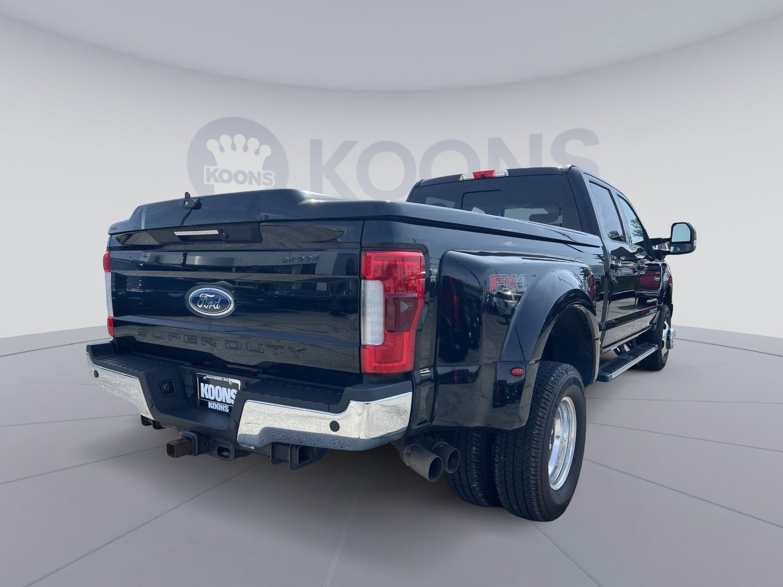 Used 2018 Ford F350 Lariat w/ Lariat Ultimate Package image 7