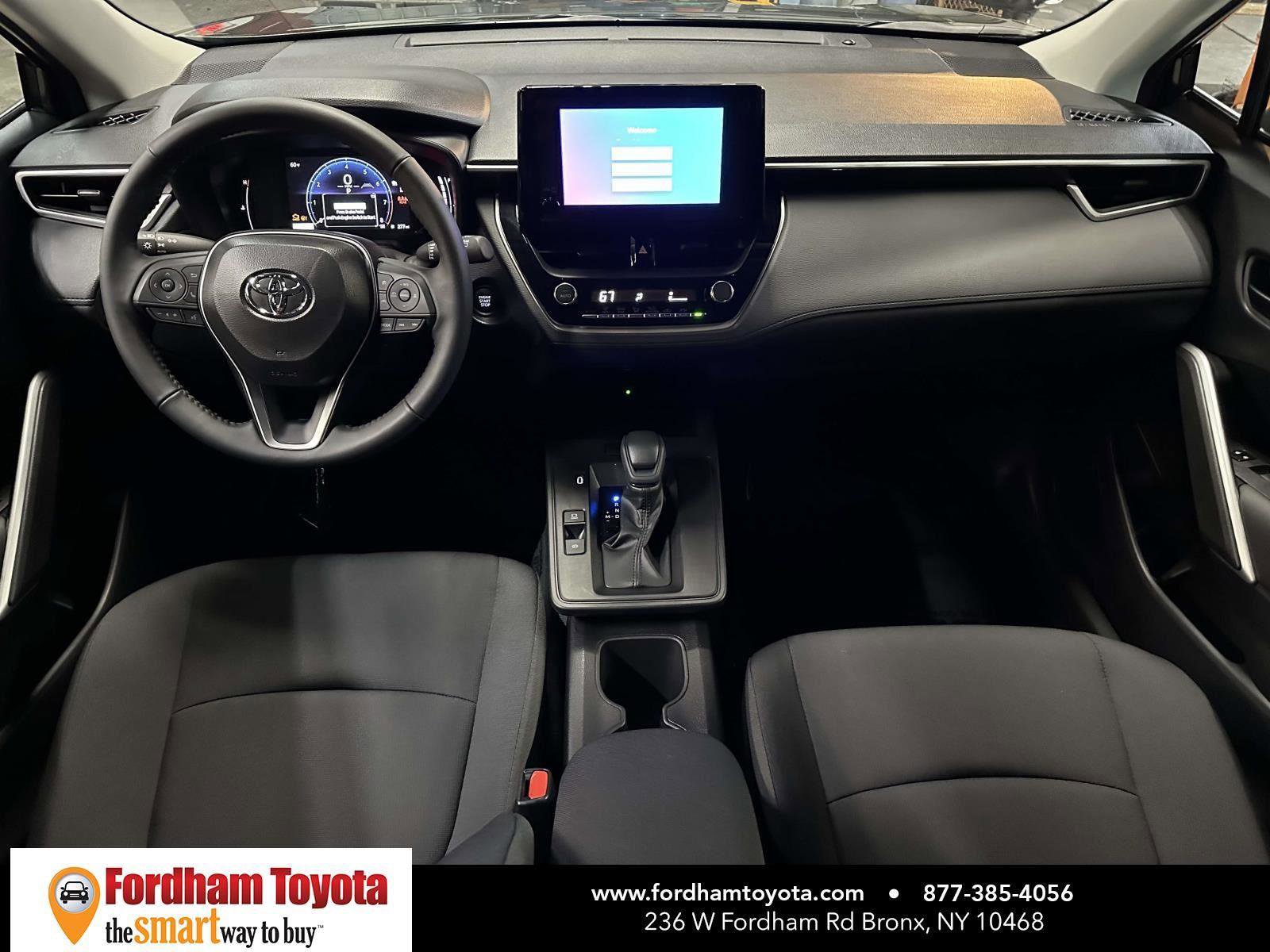 Certified 2026 Toyota Corolla Cross LE AWD/4WD image 16