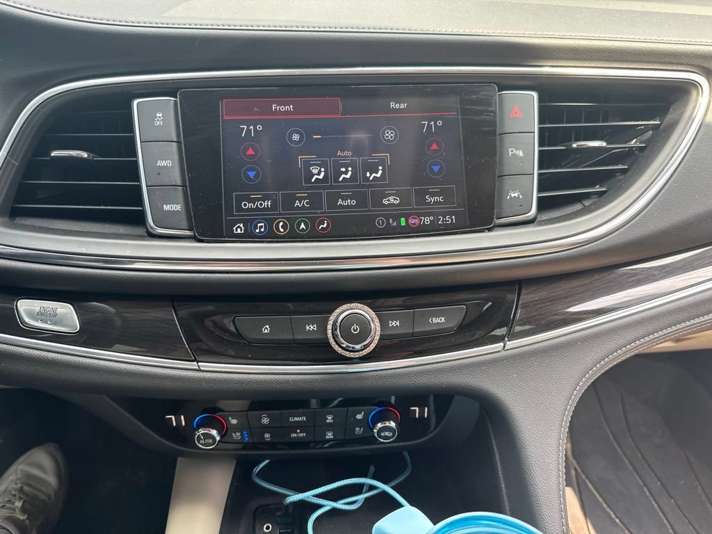 Used 2021 Buick Enclave Premium w/ Surround and Sites Package AWD/4WD image 19