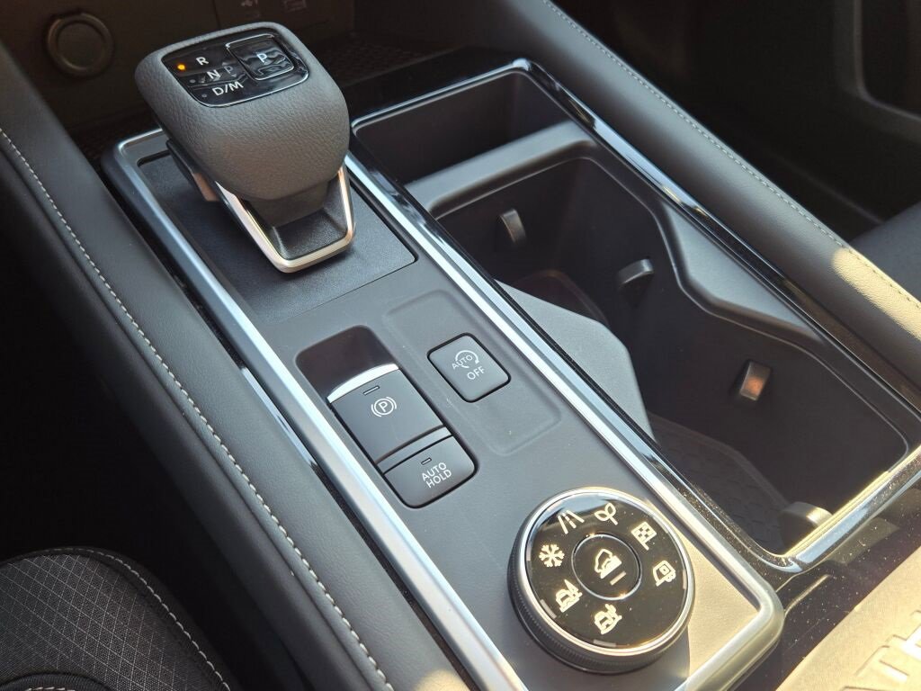 New 2025 Nissan Pathfinder SV w/ Cargo Package image 33