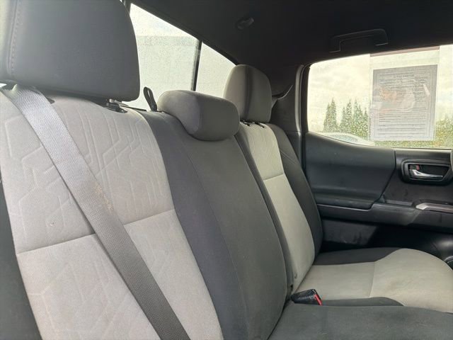Used 2021 Toyota Tacoma TRD Off-Road AWD/4WD image 11