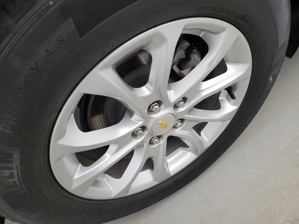 Used 2020 Chevrolet Equinox LS FWD image 31
