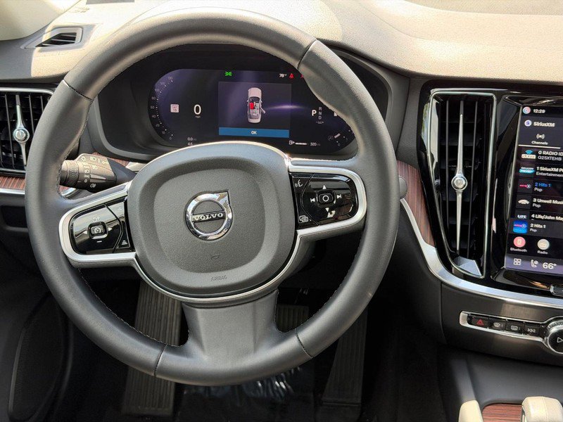 Certified 2025 Volvo S60 B5 Plus image 13