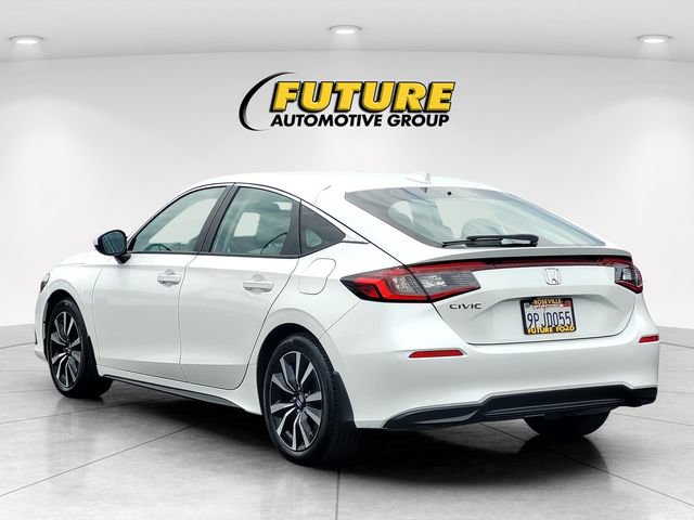 Used 2024 Honda Civic EX-L image 6