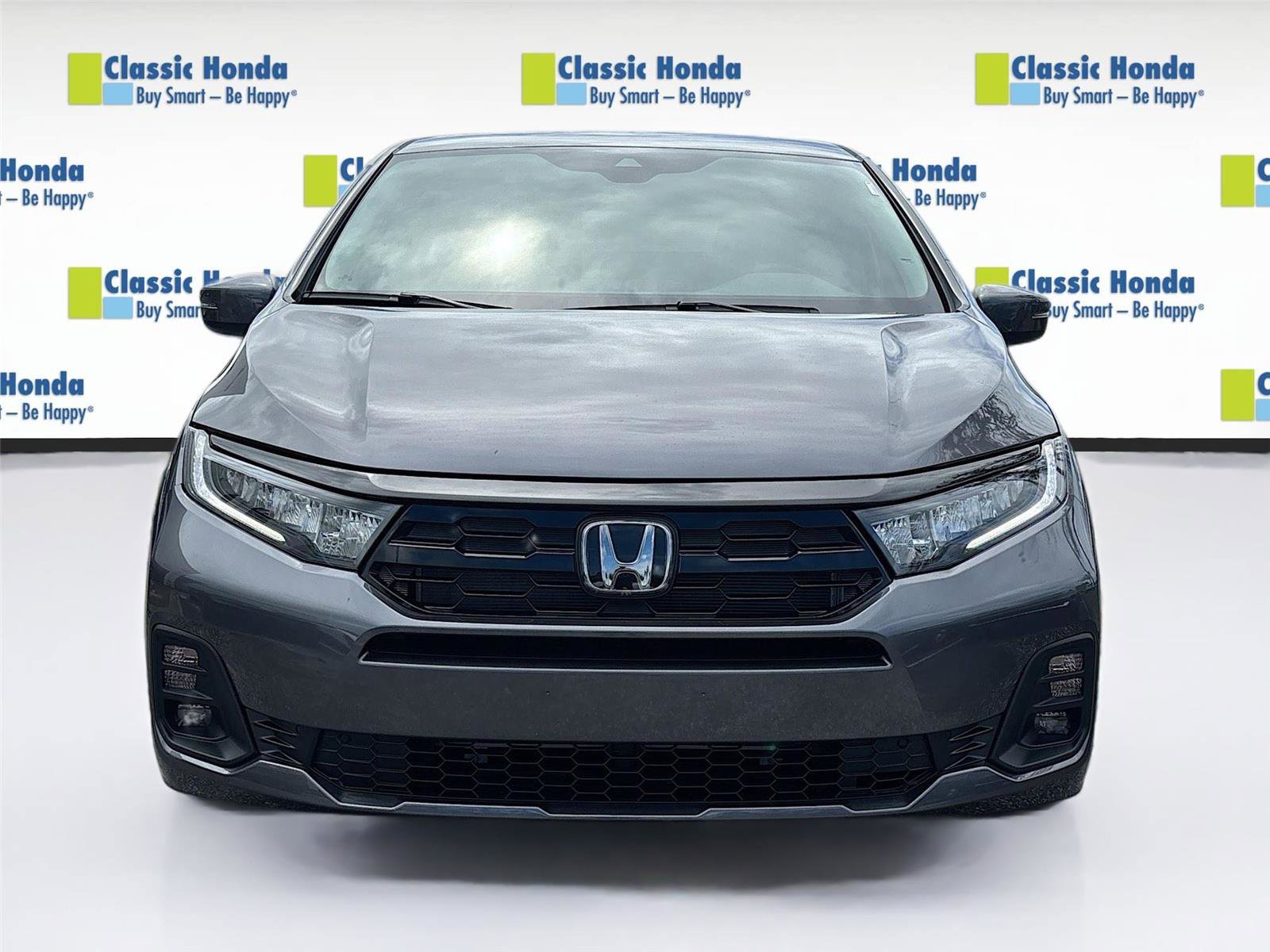 New 2026 Honda Odyssey Touring image 2