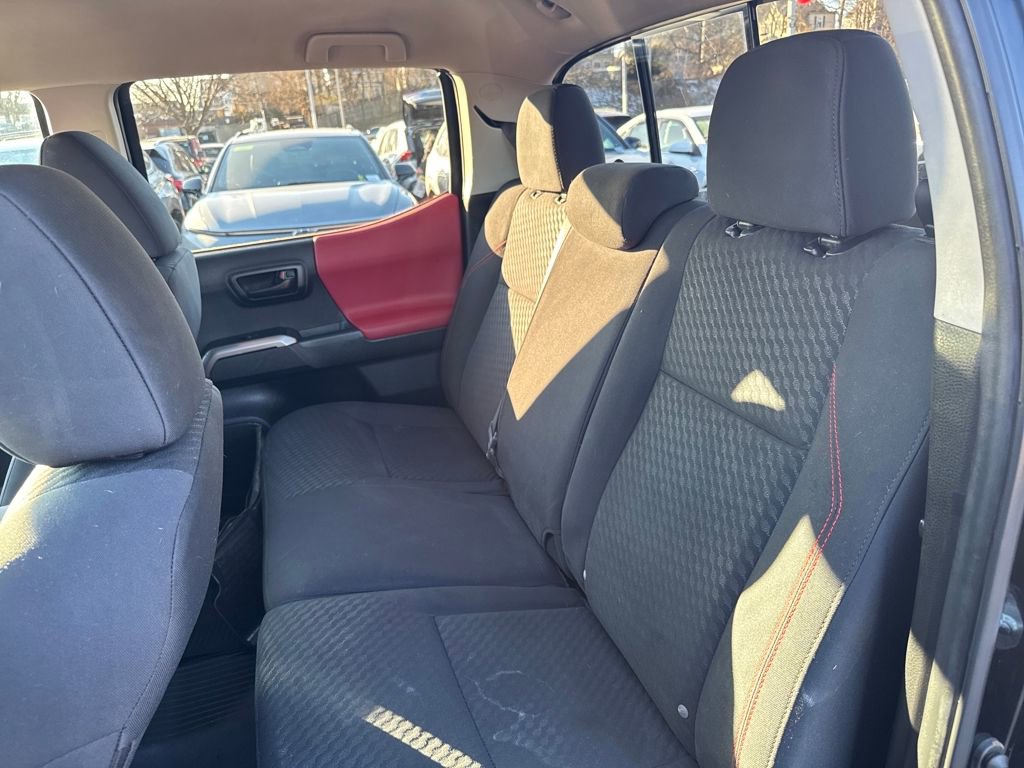 Used 2023 Toyota Tacoma SR5 image 34