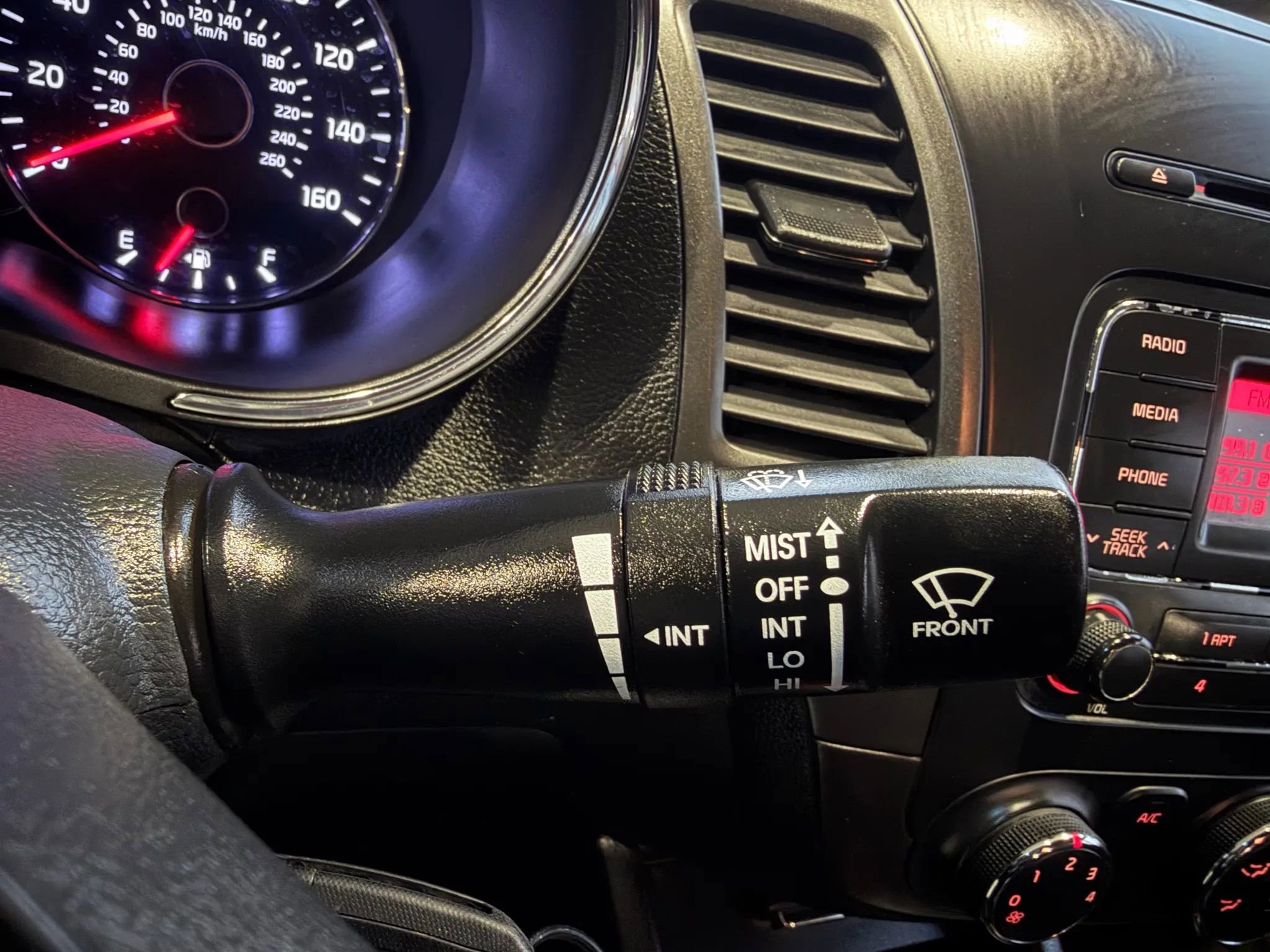 Used 2016 Kia Forte LX image 14