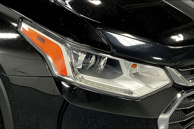 Used 2020 Chevrolet Traverse LT w/ Driver Confidence II Package AWD/4WD image 29
