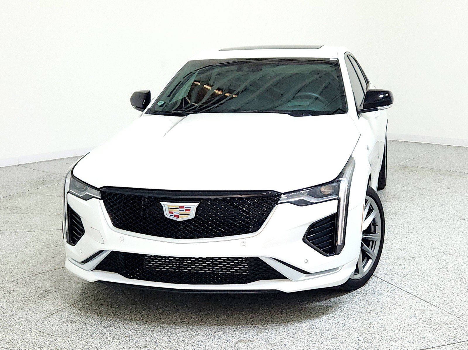 Used 2025 Cadillac CT4 Sport image 2