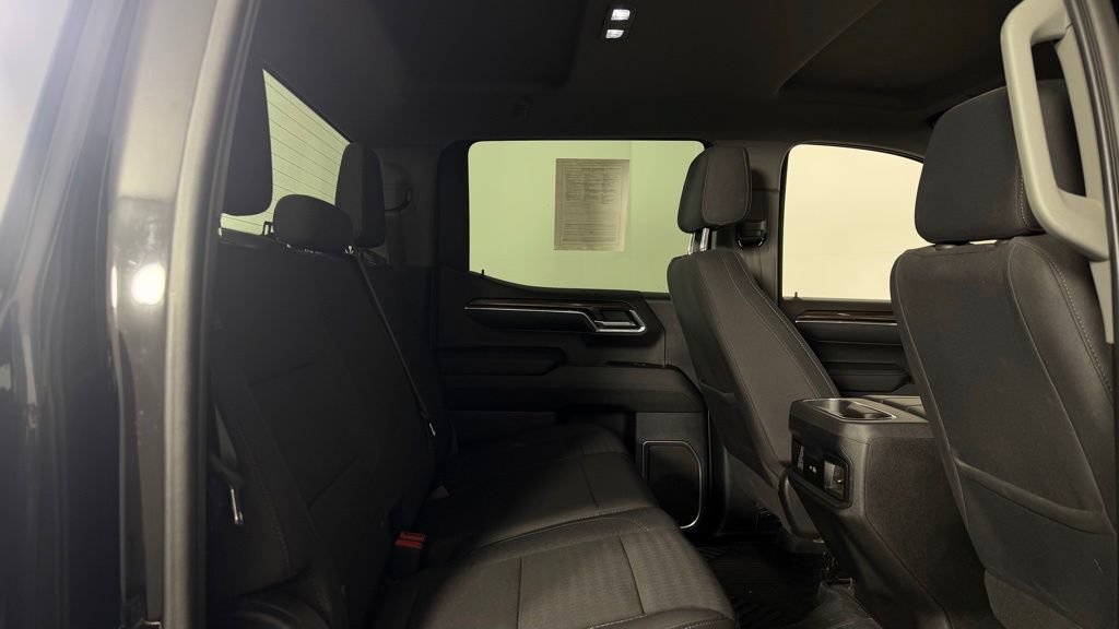Used 2023 Chevrolet Silverado 1500 RST AWD/4WD image 29