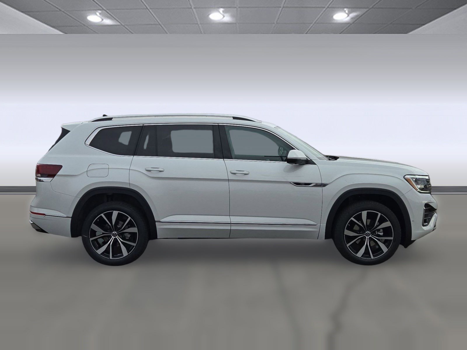 New 2026 Volkswagen Atlas SEL Premium R-Line image 8