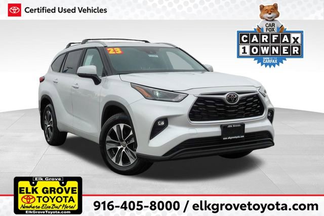Certified 2023 Toyota Highlander XLE image 1