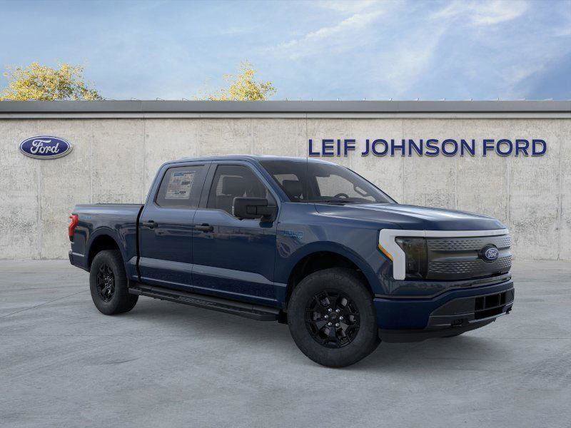 New 2025 Ford F150 Lightning XLT w/ Max Trailer Tow Package AWD/4WD image 7