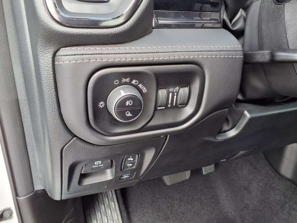 New 2026 RAM 1500 Limited image 9