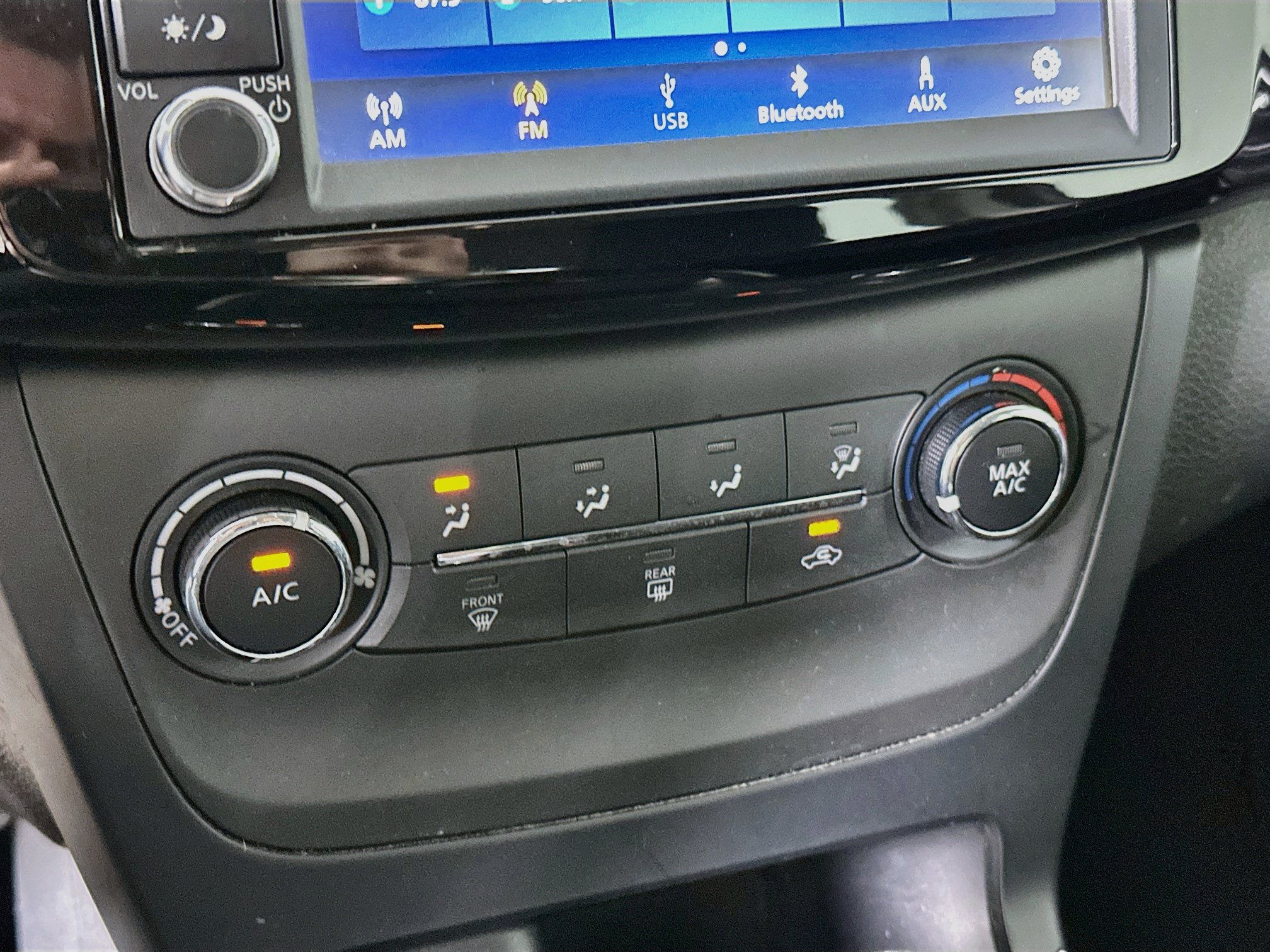 Used 2019 Nissan Sentra S FWD image 23