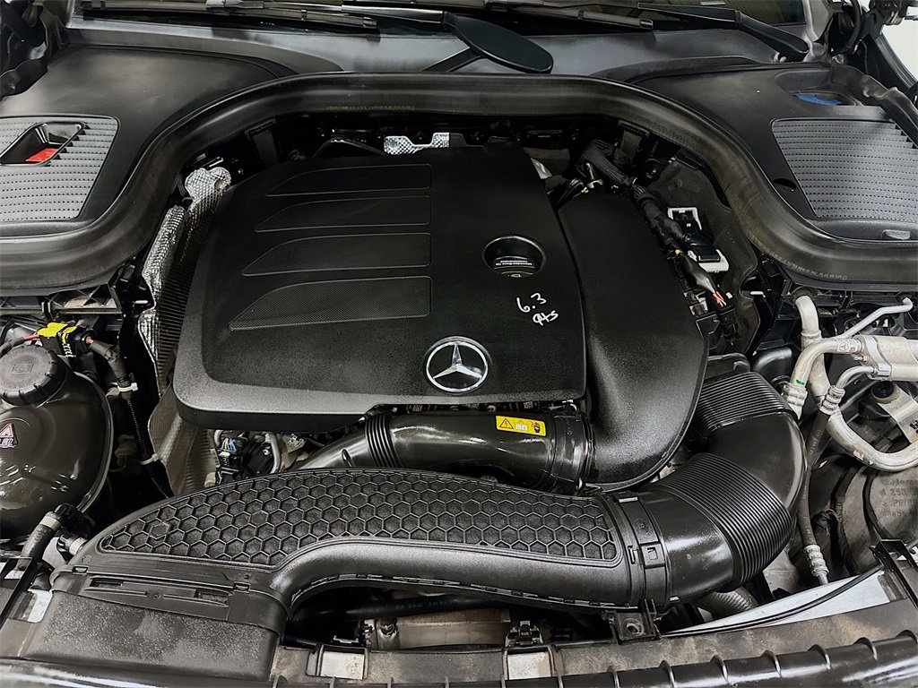 Used 2021 Mercedes-Benz GLC 300 4MATIC image 30
