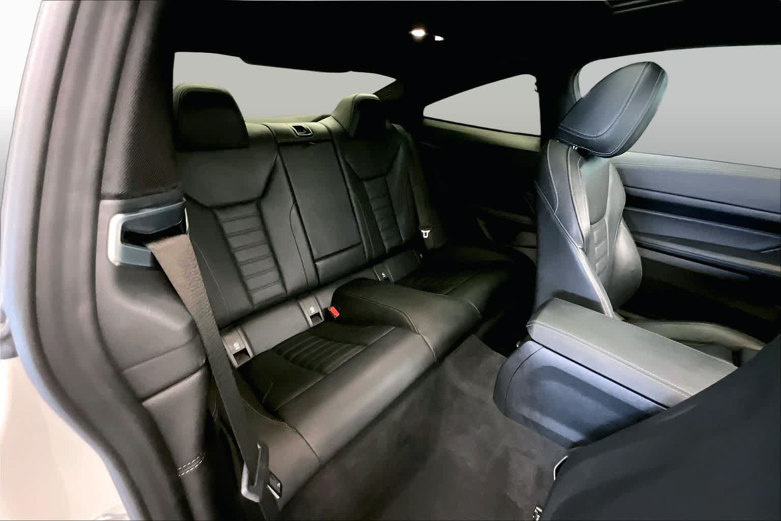 Used 2024 BMW M440i Coupe w/ Premium Package RWD image 20
