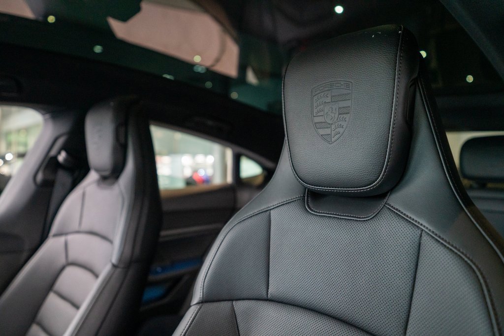 New 2025 Porsche Taycan image 26