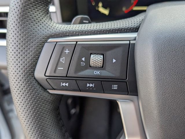 New 2026 Mitsubishi Outlander SE FWD image 16