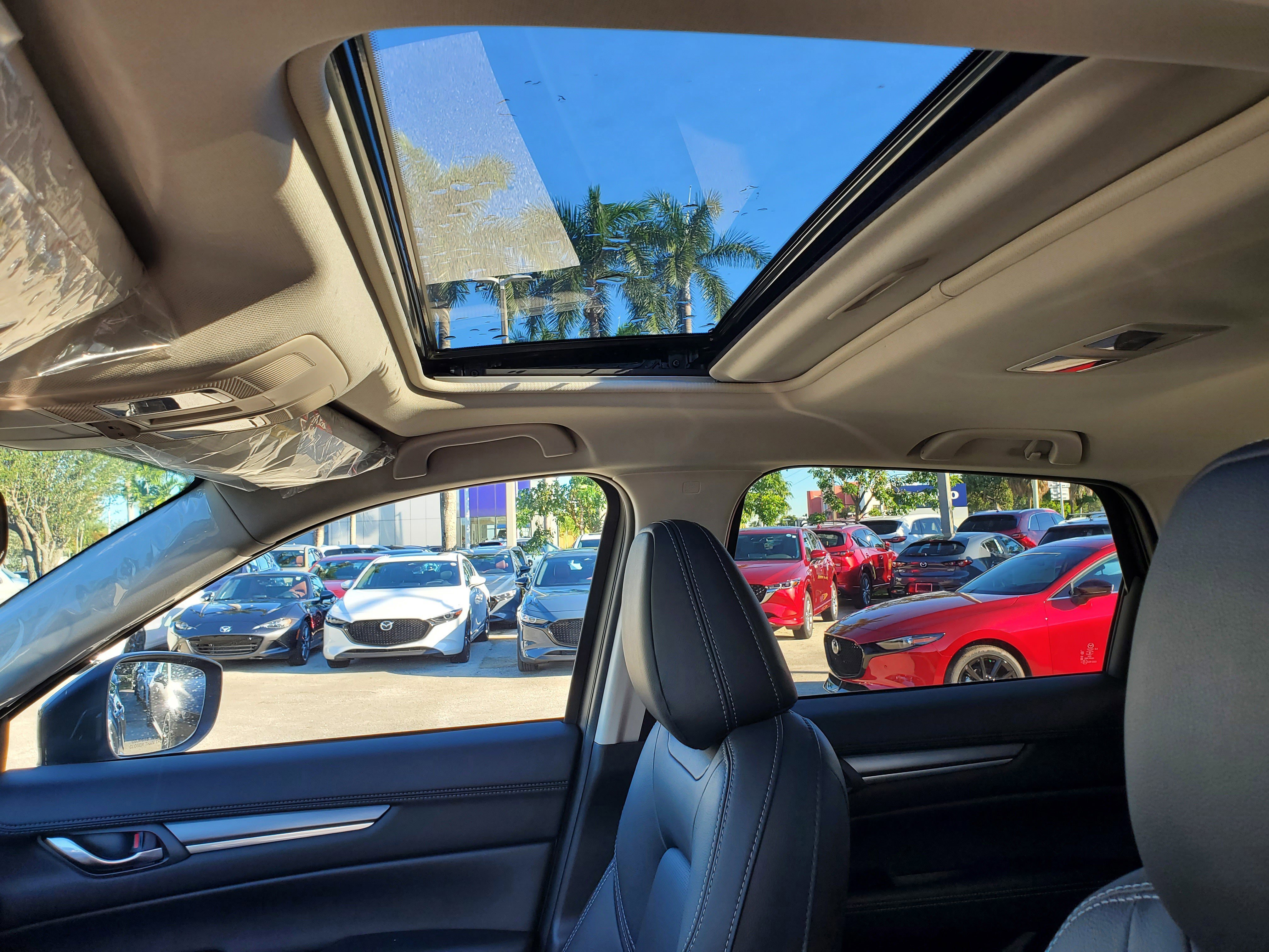 New 2025 MAZDA CX-5 AWD 2.5 S w/ Premium Plus Pkg image 8