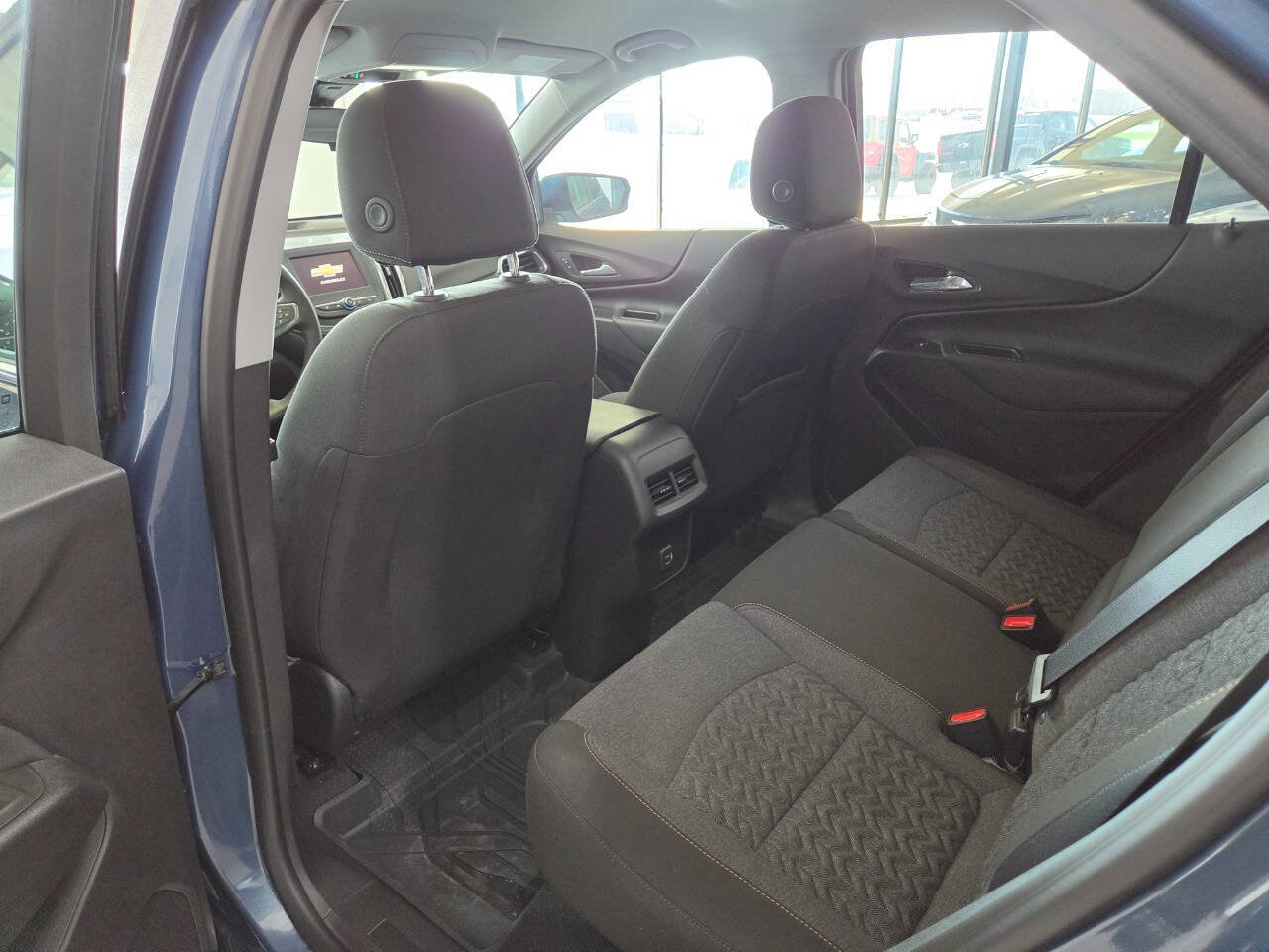 Used 2024 Chevrolet Equinox LT w/ LPO, Floor Liner Package image 18