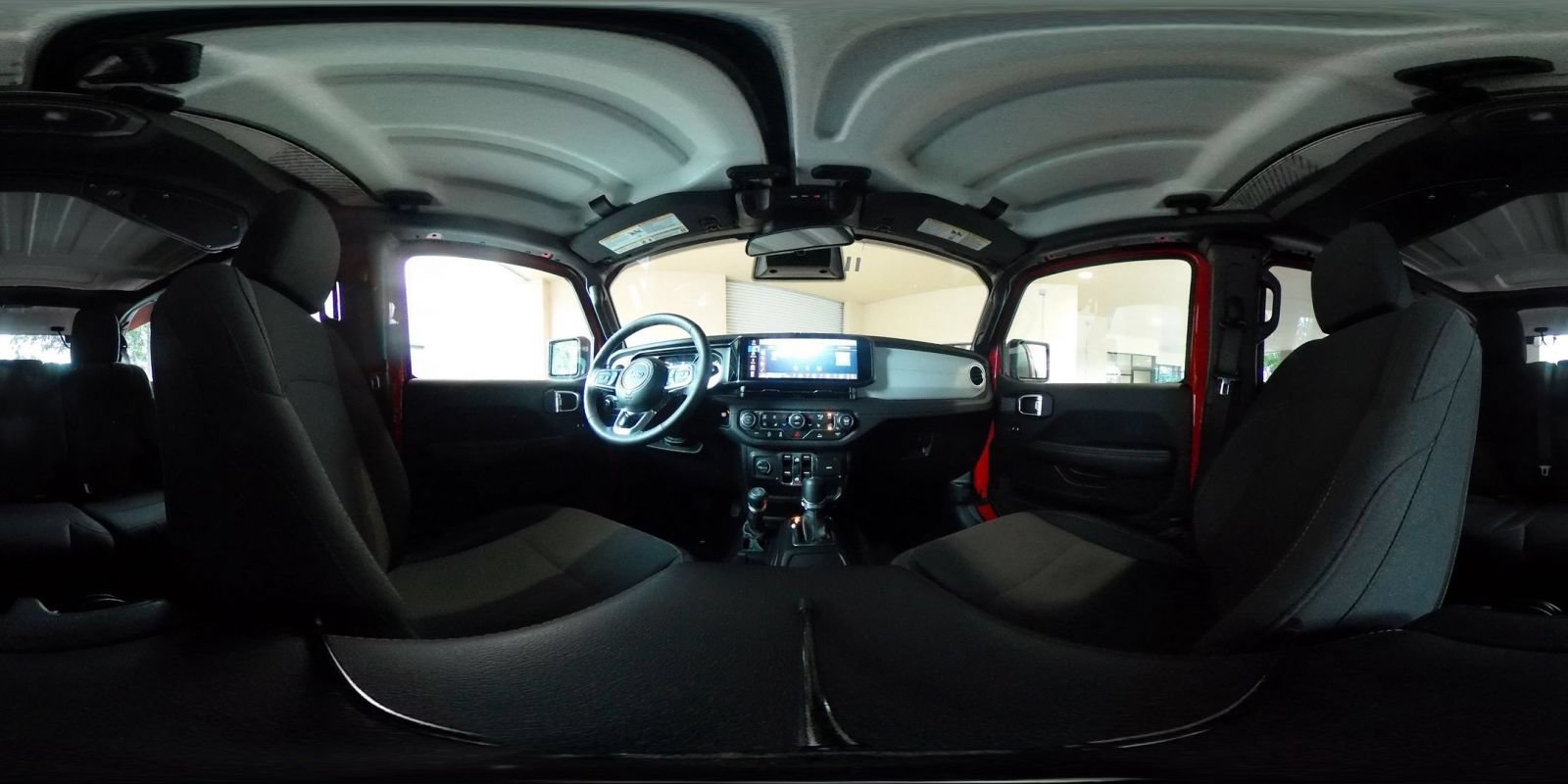 Used 2025 Jeep Wrangler Unlimited Sahara AWD/4WD image 41