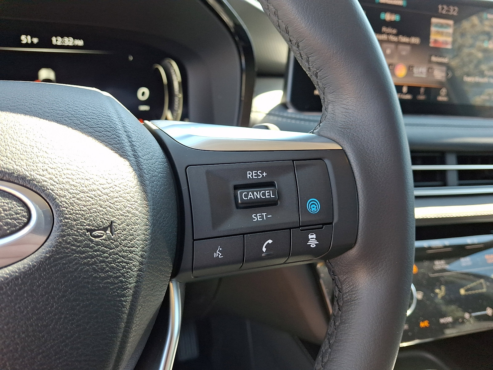 Certified 2023 INFINITI QX60 Luxe w/ Cargo Package image 23