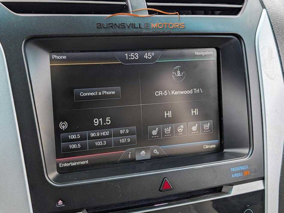 Used 2015 Ford Explorer Limited w/ Equipment Group 302A AWD/4WD image 21