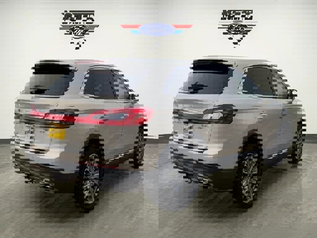 Used 2016 Lincoln MKX Reserve w/ Technology Package image 5