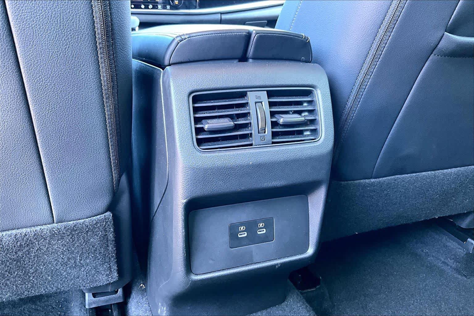 Certified 2025 Nissan Rogue SL AWD/4WD image 31