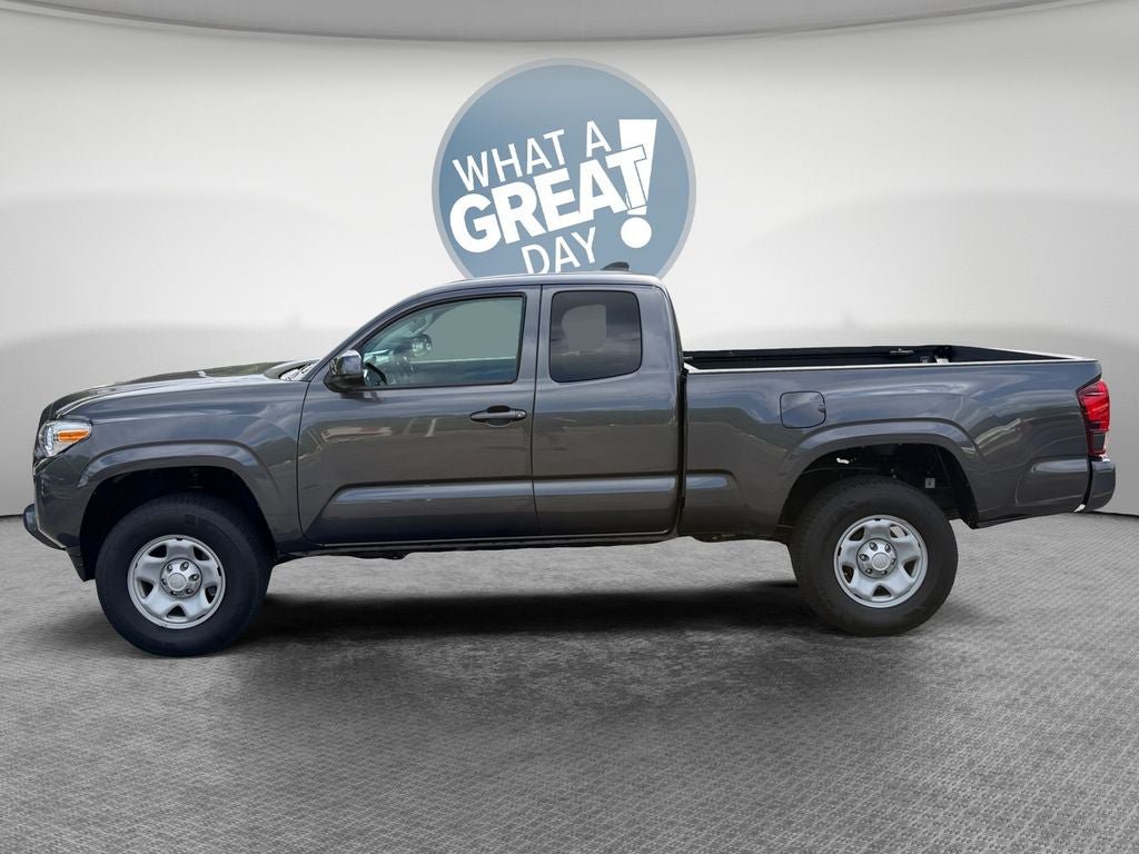 Certified 2023 Toyota Tacoma SR w/ SR Convenience Package AWD/4WD image 7