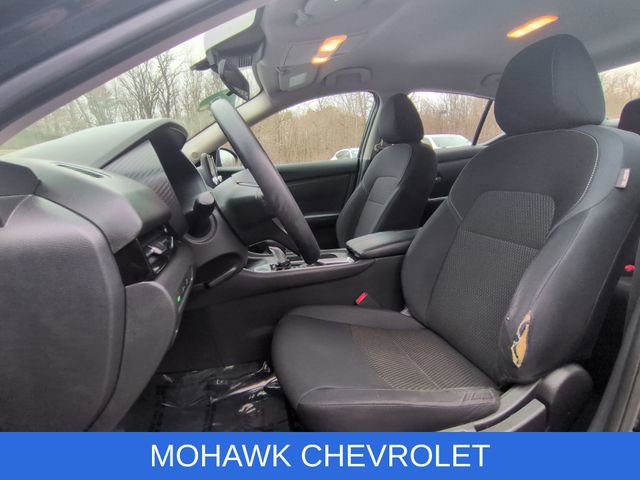 Used 2020 Nissan Sentra S image 19