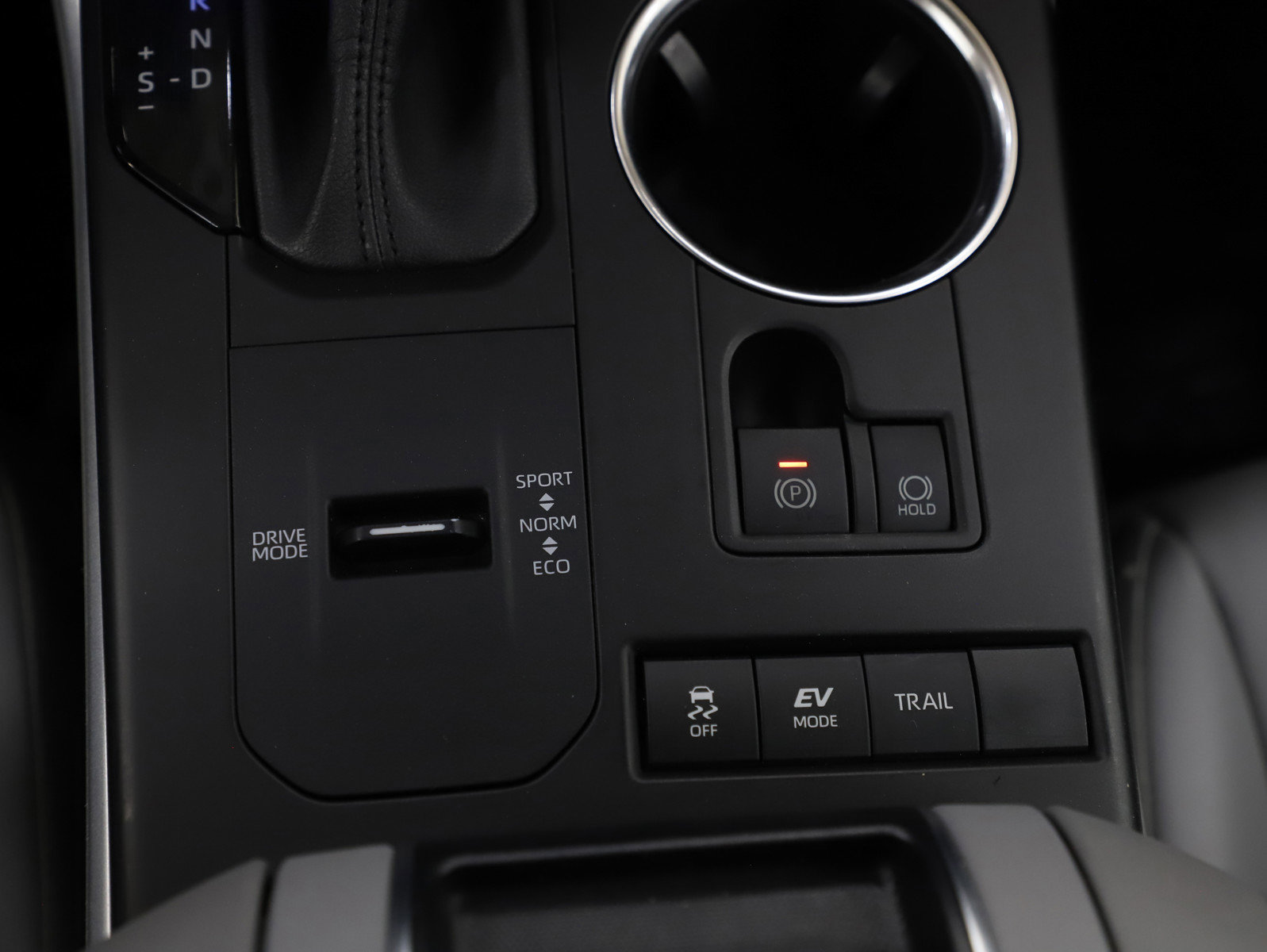 Used 2022 Toyota Highlander XLE image 27