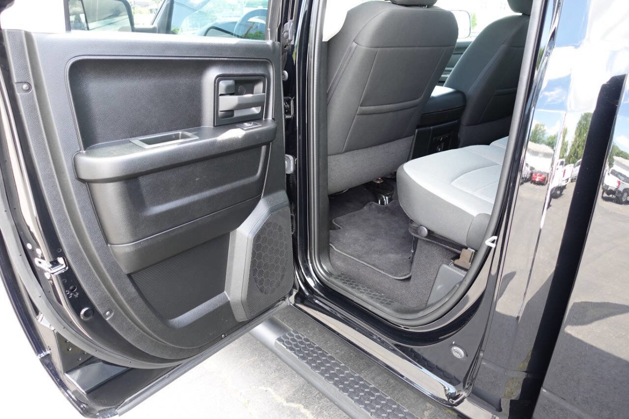 Used 2022 RAM 1500 Express w/ Wheel & Sound Group AWD/4WD image 20