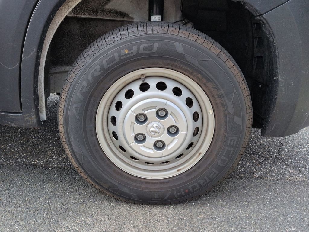 Used 2025 RAM ProMaster 2500 w/ Convenience Group FWD image 23