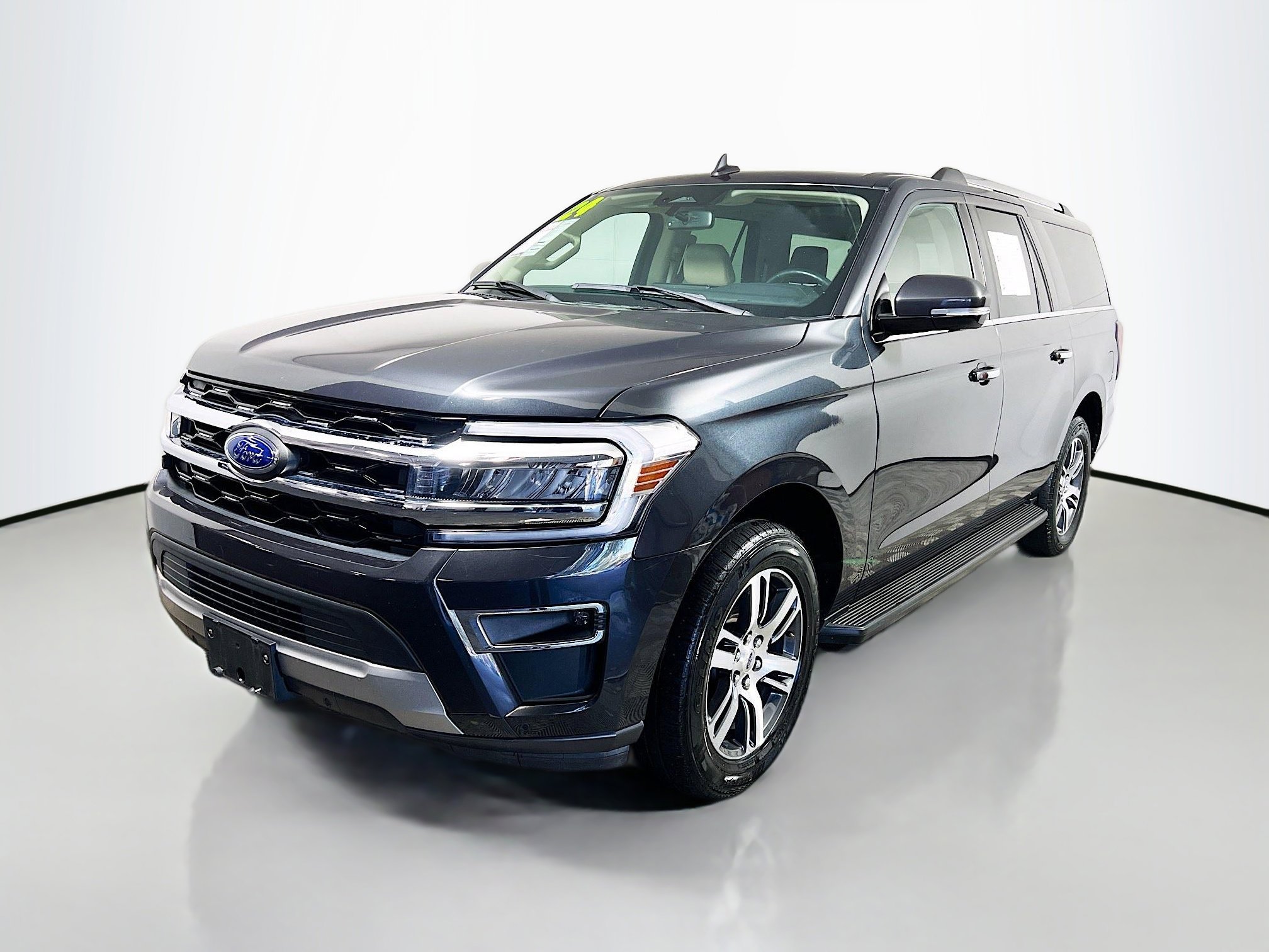 Used 2024 Ford Expedition Max Limited image 10