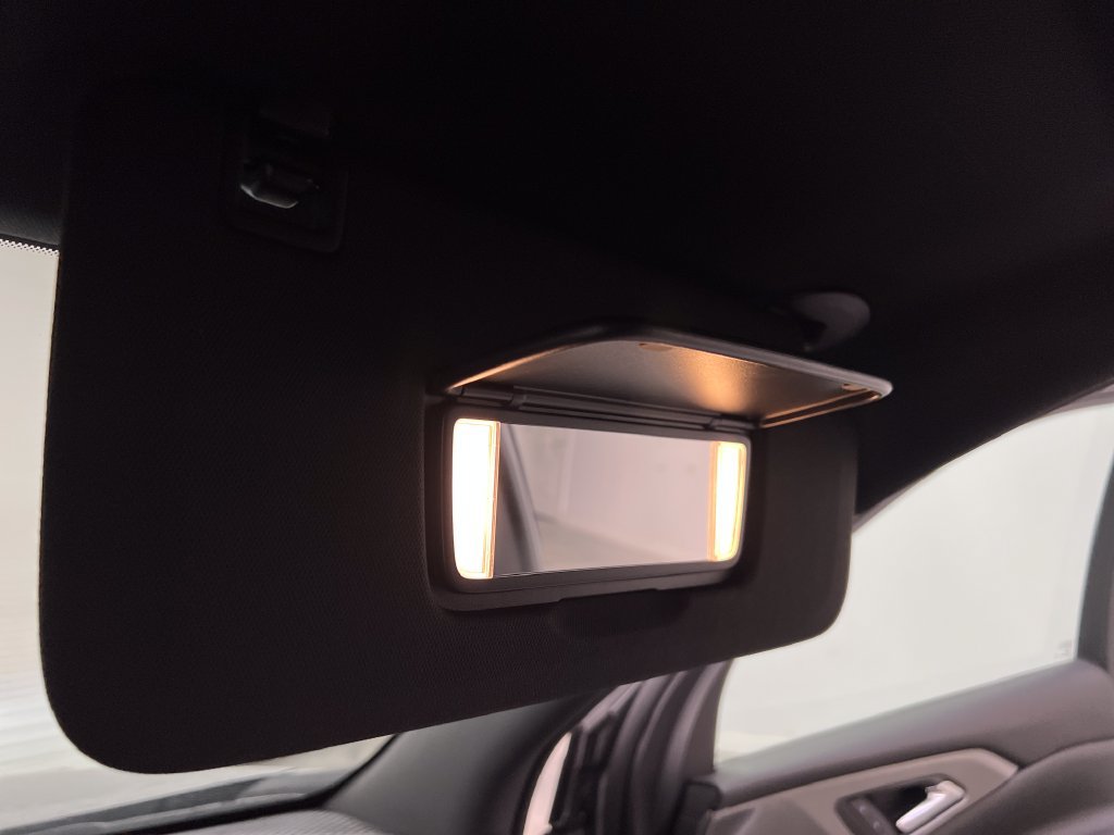Used 2024 Chevrolet Traverse LT FWD image 73