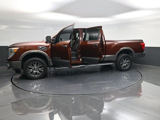 Used 2016 Nissan Titan Platinum Reserve image 57