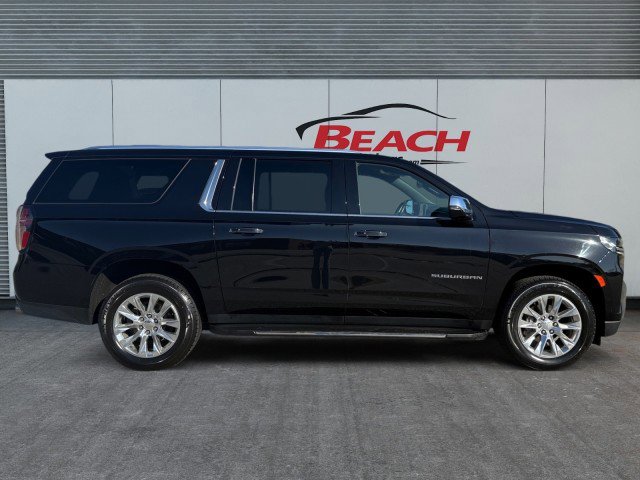 Used 2023 Chevrolet Suburban Premier AWD/4WD image 9