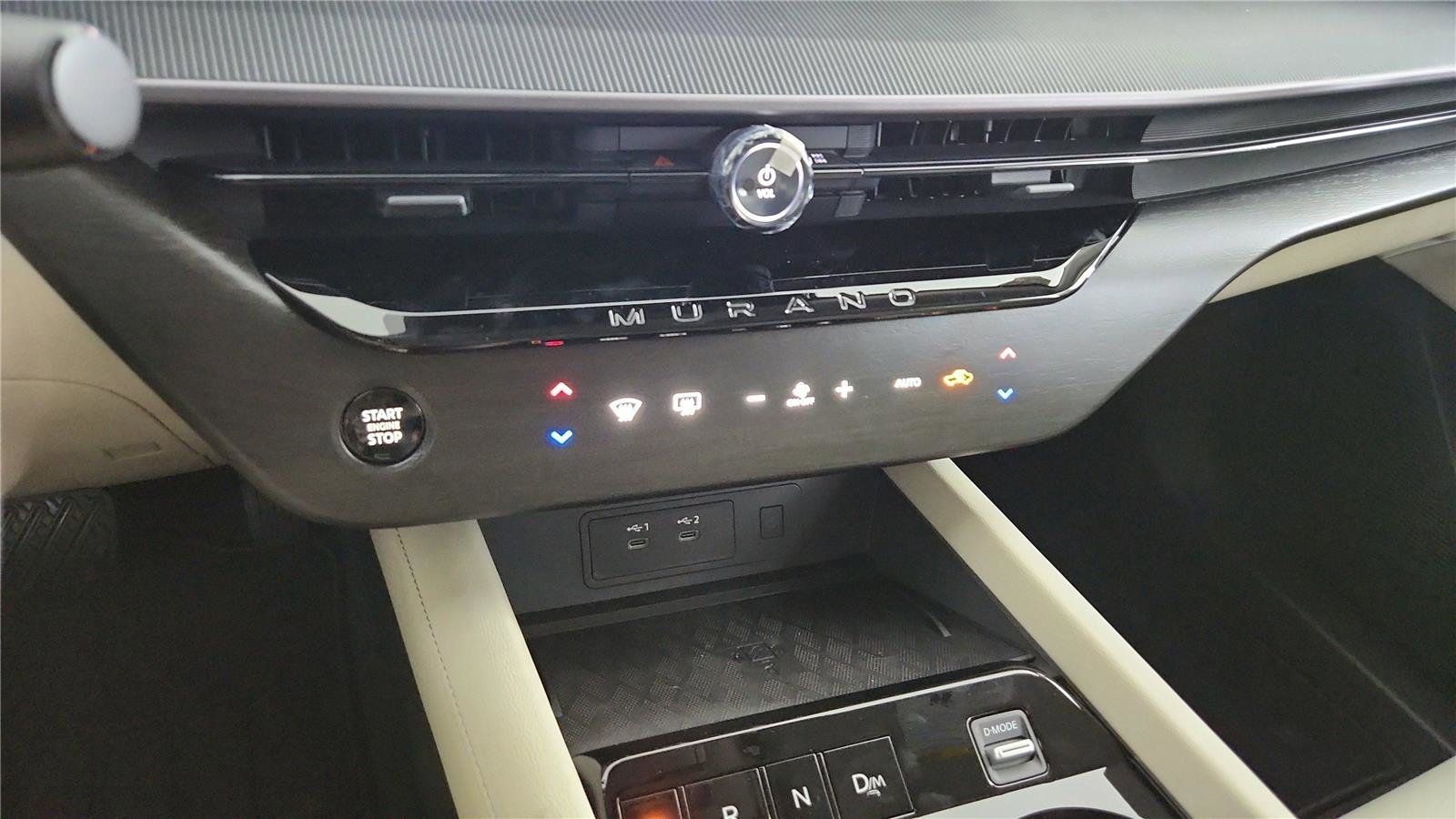 Used 2025 Nissan Murano SV image 31