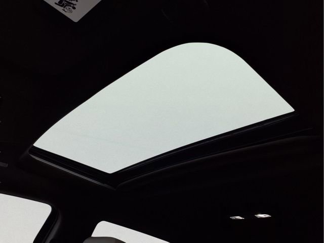 Certified 2022 GMC Sierra 1500 SLT w/ SLT Premium Plus Package image 20