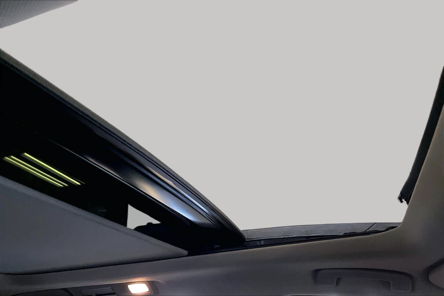 Used 2023 INFINITI QX60 Luxe w/ Vision Package FWD image 13