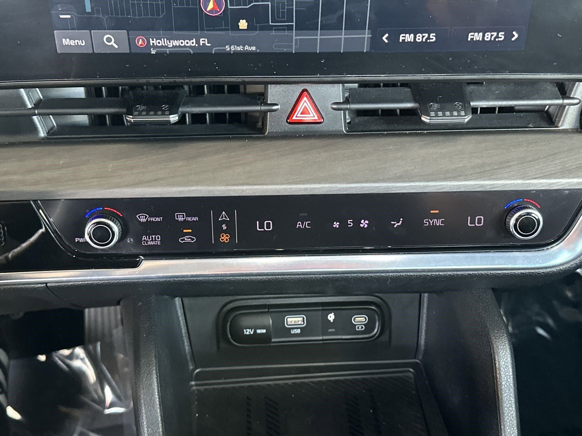 Used 2023 Kia Sportage X-Line w/ X-Line Premium Package image 17